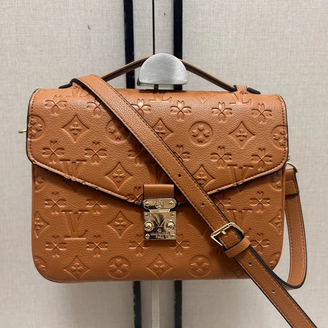 Designer Bag Tote Bag Luxurys Bags Women Handbags Classic Ladies Designer Messenger Composite Bag Lady Clutch Bag Shoulder Tote Female Purse Wallet MM Size