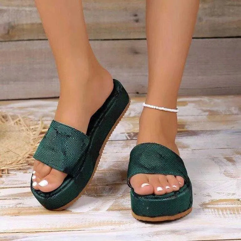 Designer Slippers 2024 New Platform Shoes Correct G Letters Embroidered Thick Sole Sandals for Women T240516