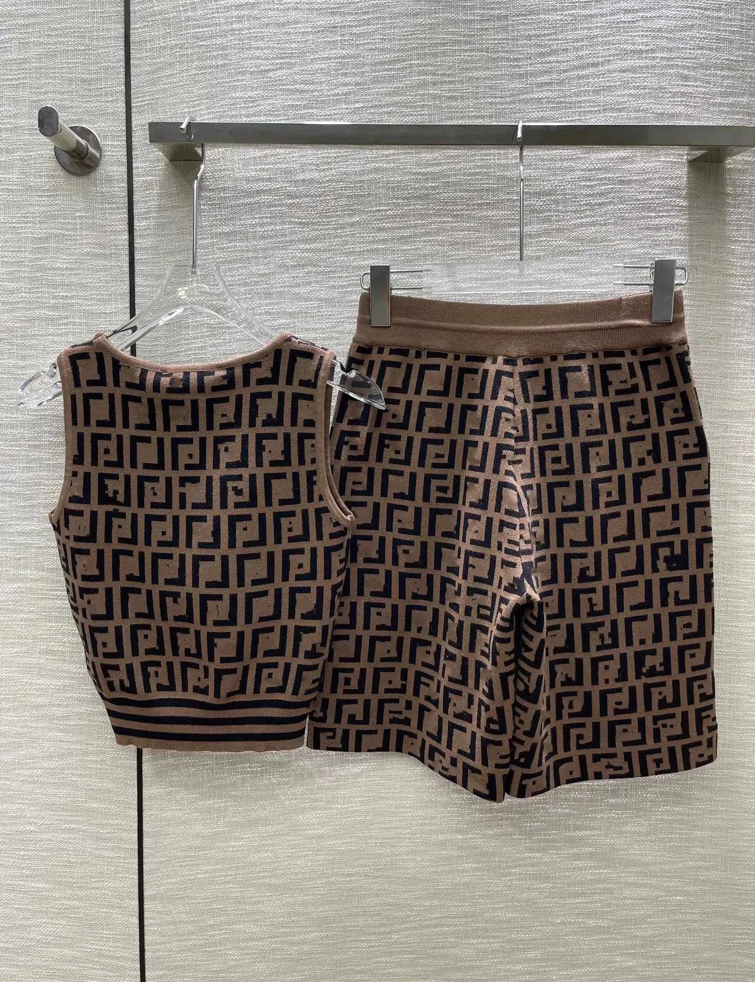 602 2024 Women'S Two Pieces Sets Dress Crew Neck Flora Print Short Skirt Empire Sleeveless Womens Clothes Jiashun